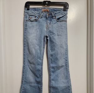 Paris Blues Jeans with Studded Detail!